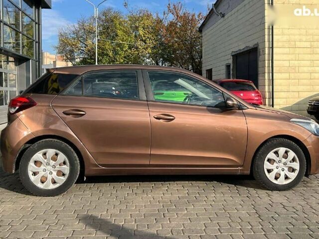 Хендай и20, объемом двигателя 1.3 л и пробегом 67 тыс. км за 9700 $, фото 7 на Automoto.ua