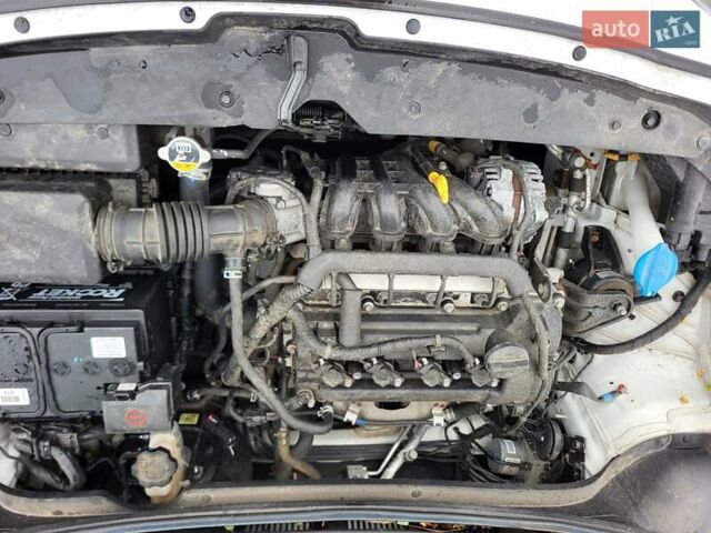 Хендай і20, об'ємом двигуна 1.25 л та пробігом 104 тис. км за 10350 $, фото 16 на Automoto.ua