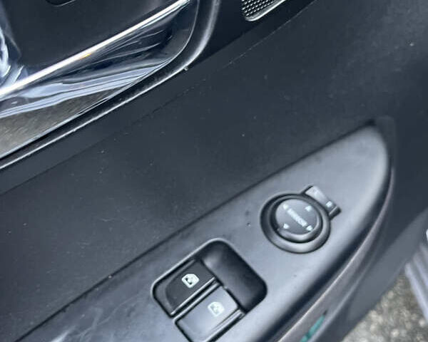 Хендай і20 2010 у Києві на Automoto.ua Сірий Хендай і20, об'ємом двигуна 1.4 л та пробігом 187 тис. км за 6500 $, фото 4 на Automoto.ua