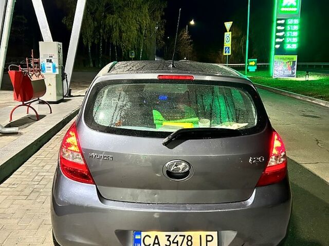 Сірий Хендай і20, об'ємом двигуна 1.2 л та пробігом 171 тис. км за 5500 $, фото 10 на Automoto.ua