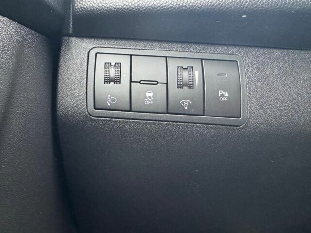 Серый Хендай и20, объемом двигателя 1.6 л и пробегом 137 тыс. км за 10950 $, фото 18 на Automoto.ua