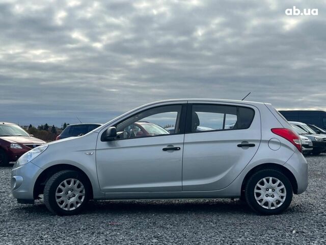 Хендай и20 2011 в Львове на Automoto.ua Серый Хендай и20, объемом двигателя 1.2 л и пробегом 184 тыс. км за 5990 $, фото 3 на Automoto.ua