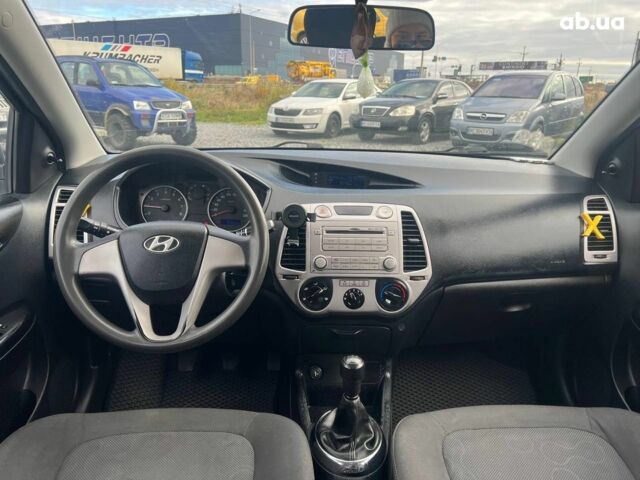 Хендай и20 2011 в Львове на Automoto.ua Серый Хендай и20, объемом двигателя 1.2 л и пробегом 184 тыс. км за 5990 $, фото 33 на Automoto.ua