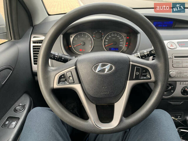 Сірий Хендай і20, об'ємом двигуна 1.2 л та пробігом 203 тис. км за 4500 $, фото 13 на Automoto.ua
