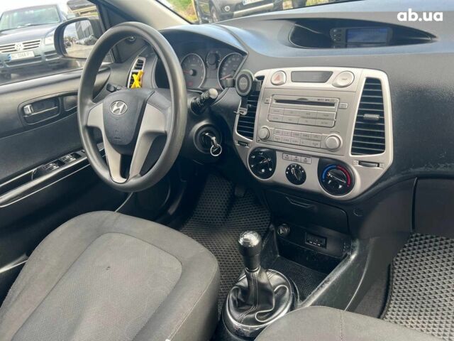 Хендай и20 2011 в Львове на Automoto.ua Серый Хендай и20, объемом двигателя 1.2 л и пробегом 184 тыс. км за 5990 $, фото 37 на Automoto.ua