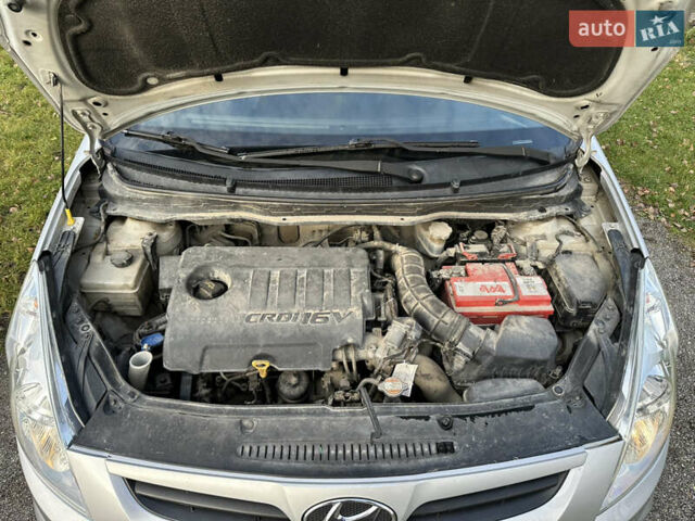 Серый Хендай и20, объемом двигателя 1.4 л и пробегом 273 тыс. км за 4999 $, фото 19 на Automoto.ua