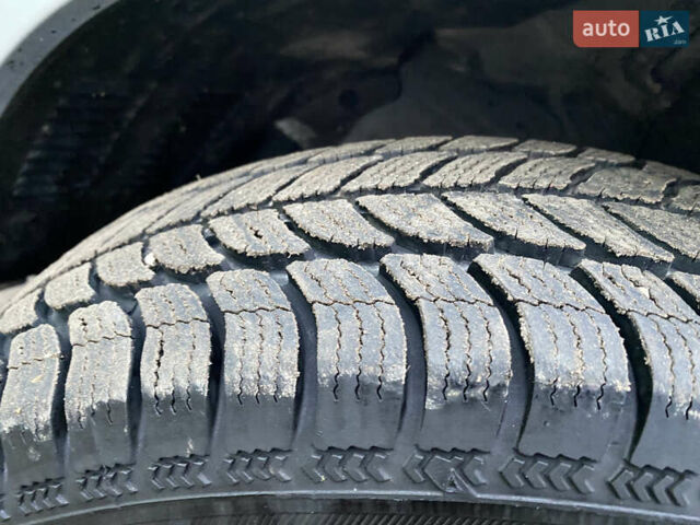 Серый Хендай и20, объемом двигателя 1.4 л и пробегом 275 тыс. км за 4999 $, фото 44 на Automoto.ua