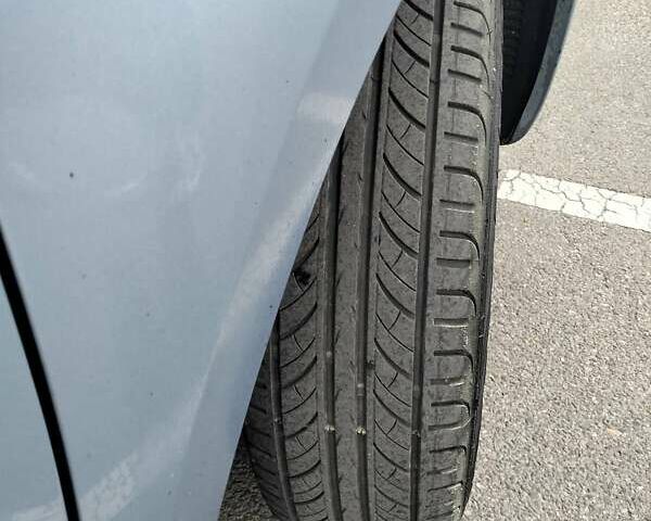 Сірий Хендай і20, об'ємом двигуна 1.25 л та пробігом 220 тис. км за 5200 $, фото 10 на Automoto.ua