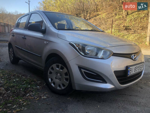 Серый Хендай и20, объемом двигателя 1.12 л и пробегом 215 тыс. км за 6500 $, фото 1 на Automoto.ua