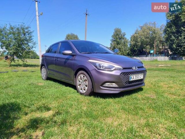 Серый Хендай и20, объемом двигателя 1.12 л и пробегом 172 тыс. км за 10500 $, фото 10 на Automoto.ua