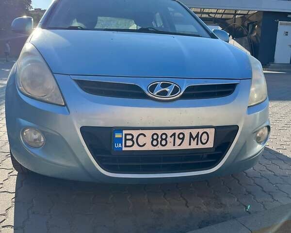 Синий Хендай и20, объемом двигателя 1.4 л и пробегом 204 тыс. км за 4300 $, фото 22 на Automoto.ua