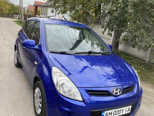 Синий Хендай и20, объемом двигателя 1.4 л и пробегом 240 тыс. км за 5300 $, фото 1 на Automoto.ua