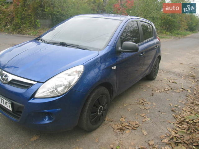 Хендай и20 2011 в Виннице на Automoto.ua Синий Хендай и20, объемом двигателя 1.25 л и пробегом 106 тыс. км за 4300 $, фото 2 на Automoto.ua
