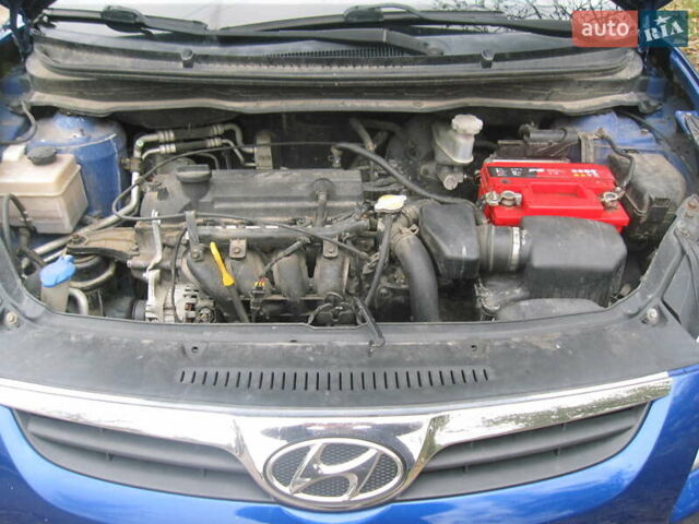 Хендай и20 2011 в Виннице на Automoto.ua Синий Хендай и20, объемом двигателя 1.25 л и пробегом 106 тыс. км за 4300 $, фото 8 на Automoto.ua