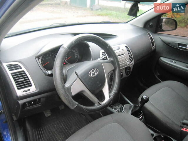 Хендай и20 2011 в Виннице на Automoto.ua Синий Хендай и20, объемом двигателя 1.25 л и пробегом 106 тыс. км за 4300 $, фото 7 на Automoto.ua