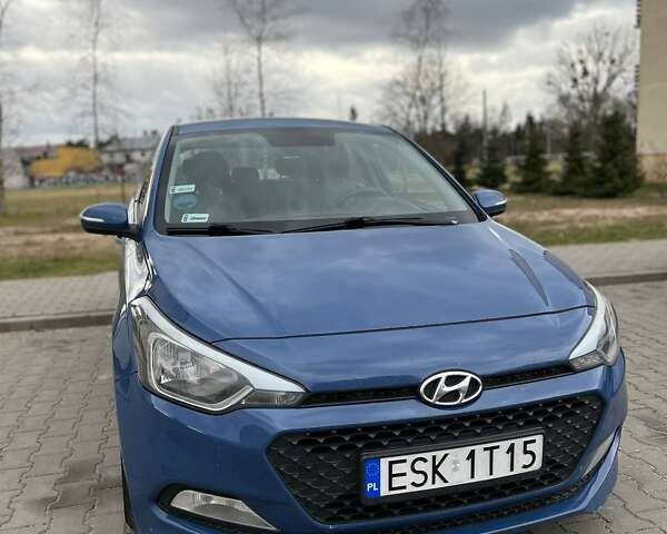 Синий Хендай и20, объемом двигателя 1.1 л и пробегом 300 тыс. км за 9700 $, фото 9 на Automoto.ua