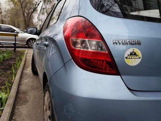 Синій Хендай і20, об'ємом двигуна 1.4 л та пробігом 127 тис. км за 4492 $, фото 1 на Automoto.ua