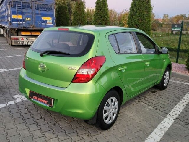 Зеленый Хендай и20, объемом двигателя 1.4 л и пробегом 98 тыс. км за 7200 $, фото 3 на Automoto.ua