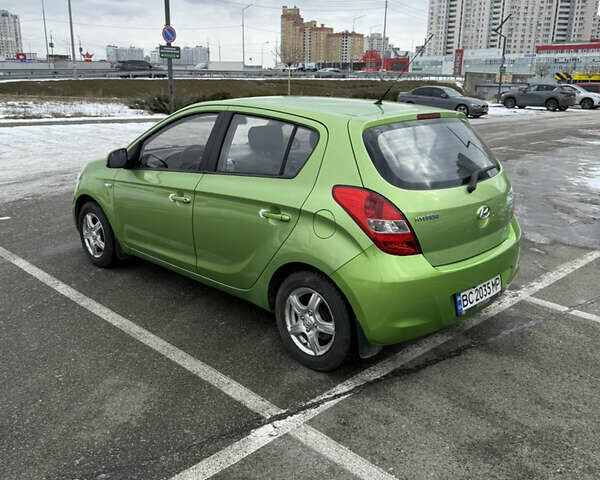 Зеленый Хендай и20, объемом двигателя 1.4 л и пробегом 138 тыс. км за 6800 $, фото 6 на Automoto.ua