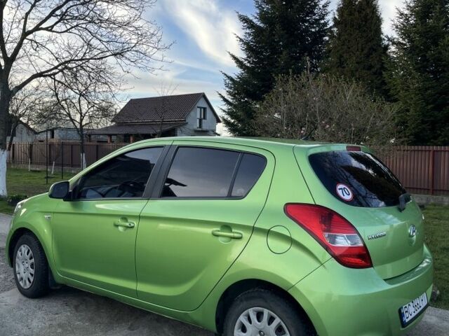 Зелений Хендай і20, об'ємом двигуна 1.2 л та пробігом 123 тис. км за 5200 $, фото 1 на Automoto.ua