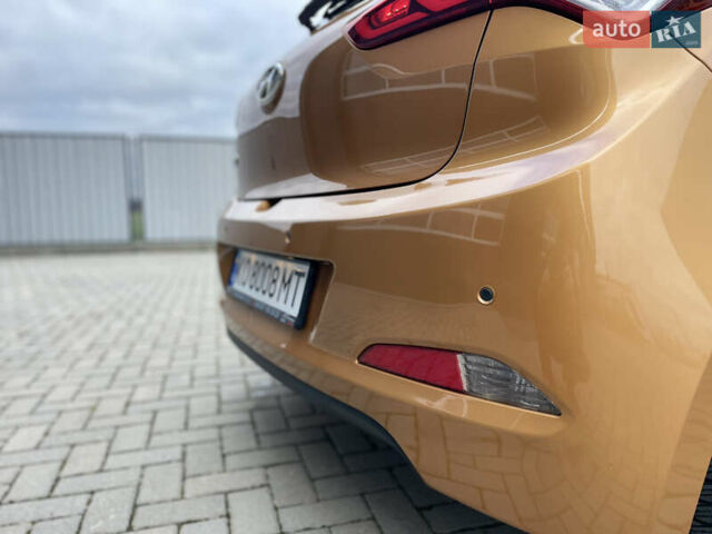 Оранжевый Хендай и20, объемом двигателя 1.37 л и пробегом 82 тыс. км за 12300 $, фото 28 на Automoto.ua