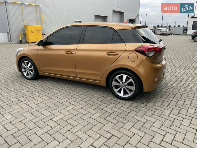 Оранжевый Хендай и20, объемом двигателя 1.37 л и пробегом 82 тыс. км за 12300 $, фото 22 на Automoto.ua