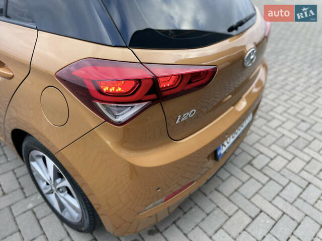 Оранжевый Хендай и20, объемом двигателя 1.37 л и пробегом 82 тыс. км за 12300 $, фото 29 на Automoto.ua