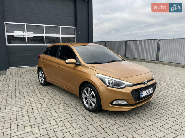 Оранжевый Хендай и20, объемом двигателя 1.37 л и пробегом 82 тыс. км за 12300 $, фото 11 на Automoto.ua