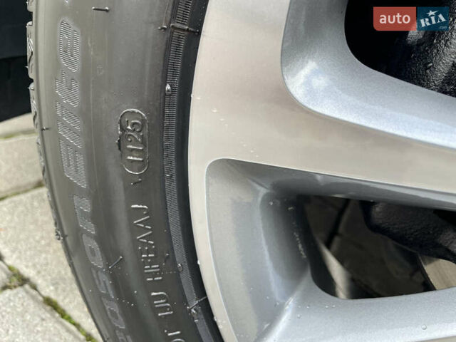 Оранжевый Хендай и20, объемом двигателя 1.37 л и пробегом 82 тыс. км за 12300 $, фото 25 на Automoto.ua