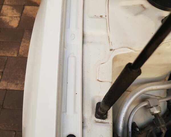 Белый Хендай i30, объемом двигателя 1.59 л и пробегом 218 тыс. км за 6700 $, фото 28 на Automoto.ua