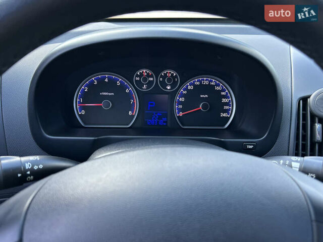 Білий Хендай i30, об'ємом двигуна 1.6 л та пробігом 123 тис. км за 8200 $, фото 12 на Automoto.ua