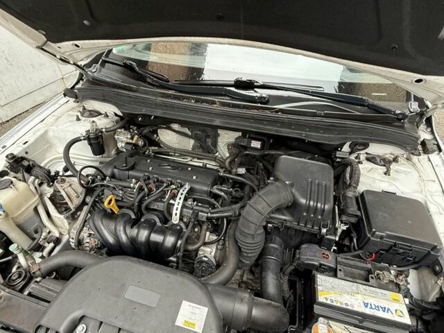 Белый Хендай i30, объемом двигателя 1.4 л и пробегом 234 тыс. км за 4999 $, фото 1 на Automoto.ua