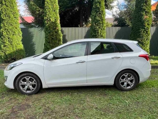 Білий Хендай i30, об'ємом двигуна 1.6 л та пробігом 220 тис. км за 7200 $, фото 2 на Automoto.ua