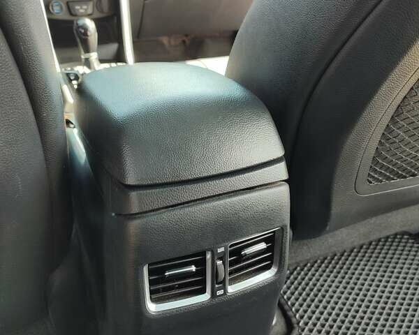 Белый Хендай i30, объемом двигателя 1.6 л и пробегом 175 тыс. км за 10999 $, фото 29 на Automoto.ua