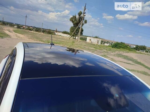 Белый Хендай i30, объемом двигателя 1.6 л и пробегом 175 тыс. км за 10999 $, фото 42 на Automoto.ua