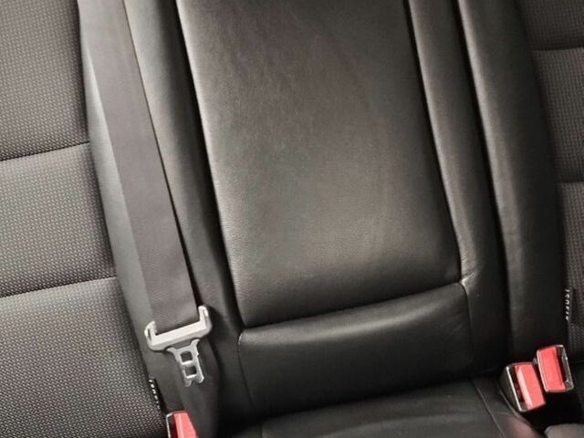 Білий Хендай i30, об'ємом двигуна 1.6 л та пробігом 220 тис. км за 7200 $, фото 6 на Automoto.ua