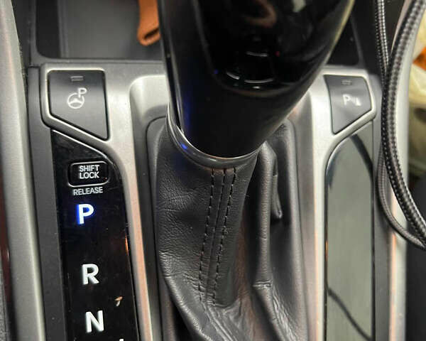 Белый Хендай i30, объемом двигателя 1.58 л и пробегом 134 тыс. км за 8800 $, фото 22 на Automoto.ua