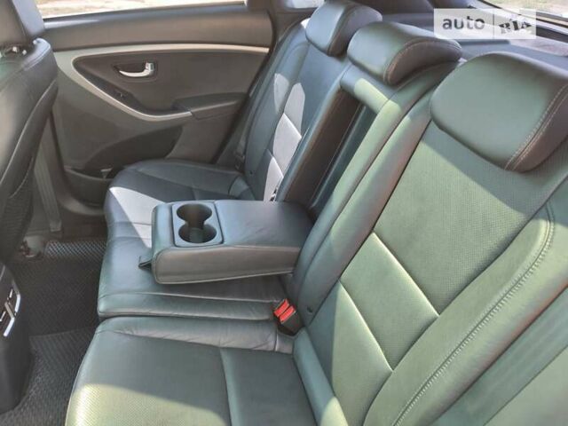 Белый Хендай i30, объемом двигателя 1.6 л и пробегом 175 тыс. км за 10999 $, фото 31 на Automoto.ua