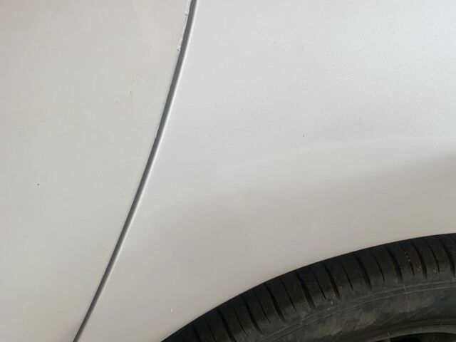 Білий Хендай i30, об'ємом двигуна 1.6 л та пробігом 167 тис. км за 8700 $, фото 12 на Automoto.ua