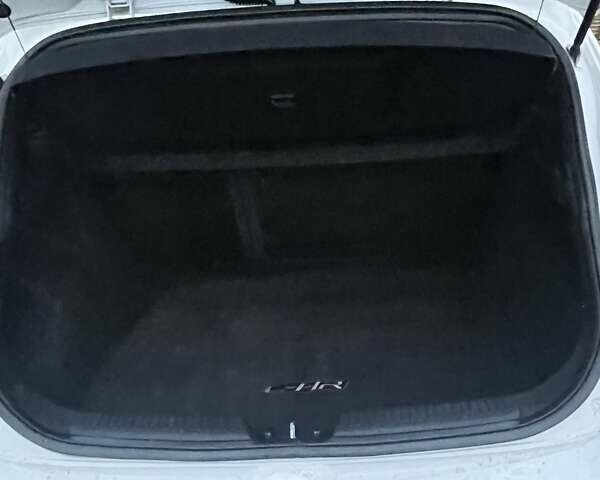 Белый Хендай i30, объемом двигателя 1.4 л и пробегом 127 тыс. км за 8800 $, фото 7 на Automoto.ua
