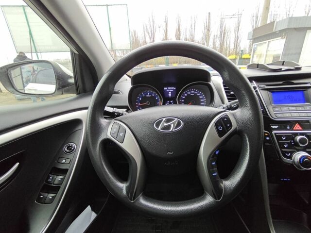 Білий Хендай i30, об'ємом двигуна 0 л та пробігом 105 тис. км за 8400 $, фото 15 на Automoto.ua