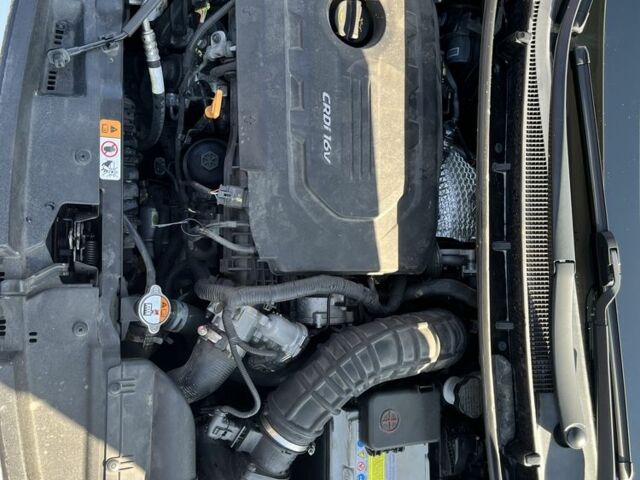 Белый Хендай i30, объемом двигателя 1.6 л и пробегом 131 тыс. км за 12500 $, фото 21 на Automoto.ua