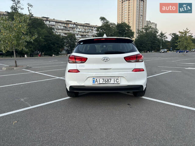 Белый Хендай i30, объемом двигателя 1.59 л и пробегом 72 тыс. км за 16000 $, фото 8 на Automoto.ua