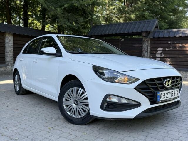 Белый Хендай i30, объемом двигателя 1.5 л и пробегом 68 тыс. км за 12999 $, фото 12 на Automoto.ua