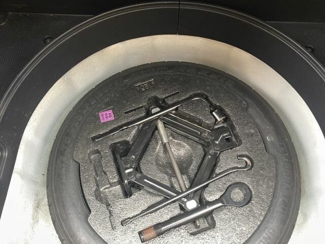 Белый Хендай i30, объемом двигателя 1.6 л и пробегом 258 тыс. км за 4600 $, фото 2 на Automoto.ua