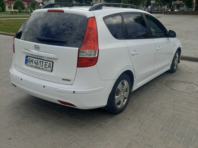 Білий Хендай i30, об'ємом двигуна 0 л та пробігом 202 тис. км за 5800 $, фото 6 на Automoto.ua