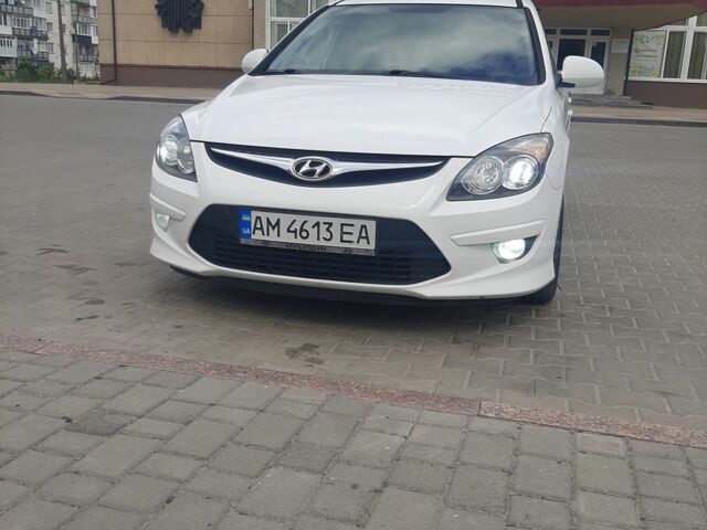 Білий Хендай i30, об'ємом двигуна 0 л та пробігом 202 тис. км за 5800 $, фото 9 на Automoto.ua