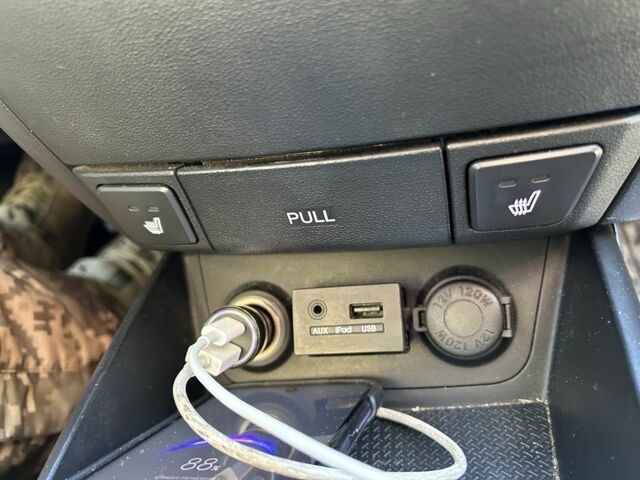 Белый Хендай i30, объемом двигателя 1.6 л и пробегом 183 тыс. км за 4600 $, фото 15 на Automoto.ua