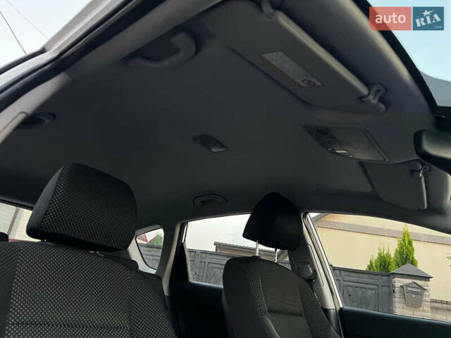 Білий Хендай i30, об'ємом двигуна 1.6 л та пробігом 270 тис. км за 6800 $, фото 16 на Automoto.ua