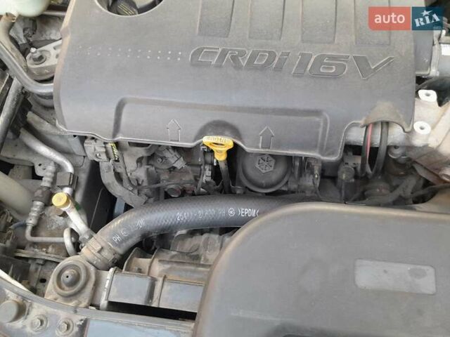 Белый Хендай i30, объемом двигателя 1.58 л и пробегом 217 тыс. км за 7900 $, фото 2 на Automoto.ua